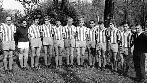 von links: Dieter Lang, Helmut Bahmann, Richard Watzke, Gerhard Kränzle, Albert Stuhler, Georg Neumann, Wolfgang Lex, Werner Haas, Georg Weber, Helmut Peter, Xaver Waldmann und Trainer Otto Franetzky