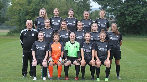 Hintere Reihe: Nicole Oßwald, Kathrin Fischer, Sina Winter, Stella Di Benedetto, Tamara Hanke.

Mittlere Reihe: Trainer Clemens Pfahler, Rebecca Albiker, Sandrina Hubrich, Anna Lang, Desiree Hofer, Katharina Rapp.

Vordere Reihe: Jessica Schwind, Carola Ziereisen, Jette Loos, Jill Berger, Katja Breitenfellner.

Es fehlen: Lara Grieco, Jennifer Heimerl, Seraphine Koger, Denise Ritter, Celina Sabatino, Janine Schlieder, Svenja Schliephake, Ayleen Straube, Felipa Uhles, Laura Würz.
