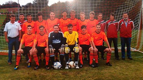 Die A-Jugend des FC Egglham mit Ihrem Sponsoren Dieter Jungbauer und Ihrem Trainer-Team.
Von vorne links:
Beinlich Philipp, Felkl Christian, Auerbach Christoph, Himmler Wolfgang, Brunnhuber Jürgen, Eder Michael, 
Von hinten links: Dieter Jungbauer, Neumaier Manfred, Zitzlberger Thomas, Fuchshuber Benedikt, Beinlich Florian (C), Felkl Matthias, Hölzlwimmer Johannes, Fredl Matthias, Neumaier Daniel, Betreuer Felkl Michael, Fuchshuber Korbinion, Felkl Georg.
Nicht auf dem Foto, Krenn Andreas, Fallmeier Sebastian, Hlobistov Jurij und Cheftrainer Peter Böhm