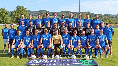 Obere Reihe von links
Marco Blust, Marvin Schrenk, Marco Herdrich, Philipp Alfter, Christian Holzapfle, Kevin Voll, Steffen Müller, Kevin Futterer, Marius Hagenguth, Simon Hassler

Mittlere Reihe von links: Dominik Ruth (Trainer), Tobias Mamier (Trainer 2. Mannschaft), Nicolas Simone (Physio), Markus Strack (Spielertrainer), Thomas Burkhart, Noah Hofert, Holger Sexauer, Felix Höldin, Sebastian Rieß, Martin Bury, Yannick Dengler, Angelina Nunhofer ( Betreuerin), Hans Sexauer (Spielausschuss), Dieter Meier (Spielausschuss)

Untere Reihe von links: Lukas Lichtle, Jonas Späth, Rafael Klipfel, Nicolas Koch, Daniel Baumann, Daniel Paluda, Fabian Sexauer, Vincent Schneider, Yannick Hagenguth, Niklas Jakoby