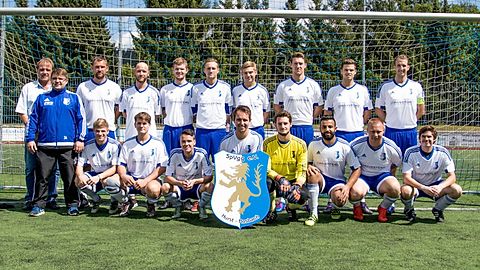 1. Mannschaft SpVgg Hurst/Rosbach
Saison 2017/18

(Foto: Thomas Schirrholz)
