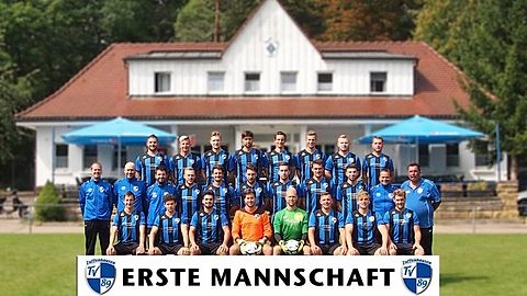 o.v.l.: Stephan Weißkopf, Thorben Nallinger, Dennis Klose, Daniel Scharpfenecker, Manuel Bast, Patrick Lechner, Maxi Braun, Marco Di Maria
m.v.l.: Trainer Sven Peuckert u. Sven Dale, Spielleiter Christian Bauer, Tobias Cullison, Moritz Albrecht, Christopher Eisen, Yannik Häringer, Timon Gerstadt, Daniel Tabar, Trainer Thomas Schöffski, Abteilungsleiter Uwe Prechter
u.v.l.: Jakob Albrecht, Jörg Burkart, Andre Videira Teixeira, Angelos Grantsanlis, Andreas Aubermann, Kai Prechter, Niels Wietzer, Nico Kolb
