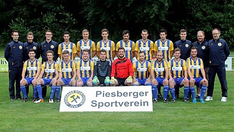 hintere Reihe: Nils Bartke, Benedikt Möller, Claas Nardmann, Patrick Suder, Niels Frische, Jan Witte, Angelo Coelho, Bastian Bartke, Alexander Tebbe(C), Christoph Stieglat (Co-Trainer / TW), Marius Hörnschemeyer (Trainerassistent), Heinz Inderheide (Trainer)

vordere Reihe: Tim Hutsch, Dennis Teimer, Stephan Keller, Lukas Delfmann, Christoph Berling (TW), Dennis Gechter (TW), Bastian Vietz, Henryk Mützelburg, Johannes Meyer, Michael Außendorf

es fehlen: Dominik Gechter, Leon Höfner, Malte Persson, Michael Tubbesing, Michel Wendt, Sebastian Makowski, Sebastian Tusk,