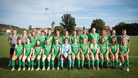 Mannschaftsfoto: Frauen - 1. Mannschaft - DJK Daßwang - Saison 25/26