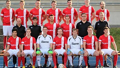 Landesliga West Kader Saison 2016/2017 SG Meisenheim/Desloch/Jeckenbach 1

hintere Reihe v.lks.:
Sponheimer Max, Tobias Beltz (Neuzugang vom SC Idar), Gehres Leon, eigene Jugend, Lörsch Maurizio,
Klippel Niclas, Marquis Marcel, Schmell Benjamin (Kapitän),

mittl. Reihe v.lks.:
Maurer Sascha, (Spielleiter), Lawnik Christoph (Spielertrainer),Fratzmann Felix, Frey Dominik, Steffen Häßel (Betreuer), Hoffmann Ronny (Trainer SG 2 und Co. Trainer 1 te.)

vorne v.lks.:
Schuster Marcel, Alexander Tiedtke,  Stenzhorn Lukas, Meimann Marius, Redschlag Marcel, Kessel Bastian,(Neuzugang vom SV Winterbach), Schneider Marc-Andre.
es fehlt Schlemmer Silas