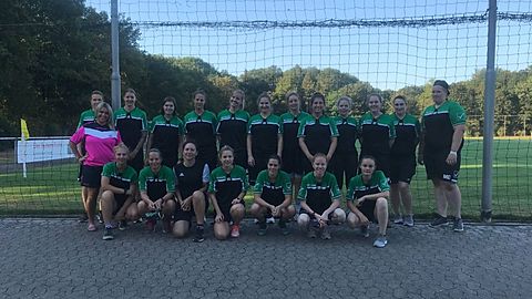 Denise H. , Jessy S., Nele R., Melanie V.,Lisa B., Anna T. , Laura B., Marcella V., Jule P., Denise B., Michaela C., 
Tiziana Fioravante (Trainerin)
Mona E., Isa R., Jenny F. Hannah B., Christina K. Silvana B., Dominique E. 

Es fehlen: Anne P. Chiara v.,Janine G., Jenny S., Kris K., Lian B., Marie O., Sarah F. , Sandra B., Sarah K., Steffi U.