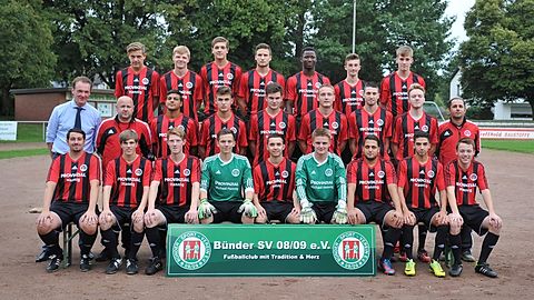BSV I 2014/15:(hinten von links) Mirco Henseler, Pascal Hellweg, Marvin Henseler, Marius Rutenkröger, Mohamed Toure, Alexander Nowak, Timo Westerbeck, (Mitte von links) Sponsor Michael Hannig, Trainer Uwe Adam, Mehmet Bodur, Robert Lipkowski, Malte Steinkühler, Alexander Craig, Christian Tesch, Benedikt Valldorf, Betreuer André Laouini, (vorne von links) Manuel Pierri, Michael Krediel, Tobias Zwiener, Kevin Reimer, Lucas Wandzioch, Christian Blöbaum, Serkan Bodur, Can Karaton und Kay Kruthoff. Es fehlen: Fatih Erdogdu und Alexander Deuchar. Foto: Alexander Jenniches