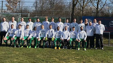 Hintere Reihe von links:
Trainer Pasquale Desiderio, Trainer Markus Sturm, Sascha Fehrenbacher, Zivko Vukovic, Atilla Ak, Michele Garofano, Giuliano Garofano, Marwan Salhab, Marvin Pietrzak, Furkan Ünsür, Kevin Sturm, Abteilungsleiter Raffaele Semeraro, Betreuer Dieter Ansel, Mike Gallert (Sponsor), Benjamin Sturm (Assistenztrainer)

Vordere Reihe von links:
Antonio Santoianni, Keven Philippin, Daniele Rocco, Stephano Nene, Mattis Bauder, Matej Prljevic, Charif Quattara, Mino Corbo, Gianluca Di Cataldo, Amir Parhizi

Es fehlen:
Christopher Hewel, David Göktas, Rene Hillebrand, Marco Siebeneich, Abdullah Koc, Dergut Muja, Mustafa Brahimi, Michael Gerst (Betreuer)