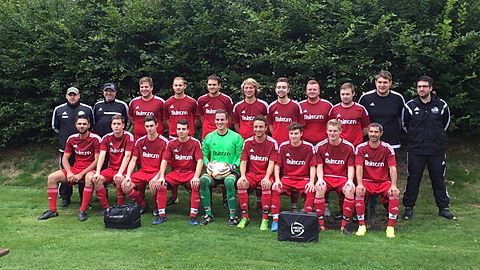 oben(v.l.): Klaus Löw(Physio), Thomas Schiener(Trainer), David Schön, Felix Kraus, Bastian Ott, Johannes Wurm, Philipp Zölch, Karl Frank,Mirco Sucht, Michael Riebl, Christian Sterl(Betreuer,Torwartrainer)
unten(v.l.):Fanar Kassem, Julian Schön, Michael Röckl, Jonas Ziegler, Jonas Franz, Alexander Hecht, Nico Haid, Thomas Schiml, Thorsten Haid

nicht im Bild: Patrick Konrad, Andreas Reichl, Felix Jakob, Philipp Frank