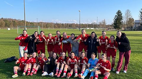 Mannschaftsfoto: U17-Juniorinnen - FC Ergolding - Saison 25/26