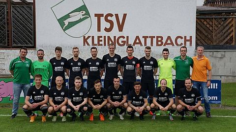 Stehend v.l.n.r.: Betreuer Peter Seyb, Rocco Velardi, Jan Philipp Weber, Lukas Strauß, Johannes Gutjahr, Julian Trostel, Marc Hahn, Daniel Linder, Tobias Linder, Mathias Geiger, Trainer Uli Hein
Kniend v.l.n.r.: Marco Hein, Ralf Krause, Florian Rother, Fatos Isafi, Pajtim Ajeti, Fabio Tricarico, André Aisenbrey, Philipp Gutjahr