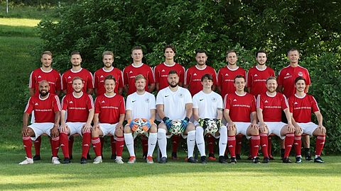 Hinten von links: Marco Brussmann, Andreas Hanslick, Thomas Dietrich, Jonas Weber, Felix Rauscher, Patrick Meixner, Jonas Schmid, Markus Dietrich, Trainer Norbert Schwank
Vorne von links: Chris Hairlson, Fabian Beck, Lucas Wolf, Lucas Krieger, Sabahattin Verim, Mike Witkiewicz, Marc Fürst, Dominik Heinold, Raphael Kuhn