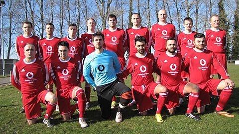 Wir bedanken uns ganz herzlich bei unserem Sponsor Herrn Murat Kalayci vom Vodafone Shop in Goch für den neuen Trikotsatz.