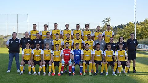 Hinten: Yannis Kalchschmidt, Nick Preuss, Erik Meinlschmidt, David Govorusic, Marius Nita, Henry Alber, Florian Dölker, Steffen Schmidt
Mitte: Sascha Härtenstein, Ralph Hoffmann, Roko Agatic, Karsten Fay, Finn Edelmann, Dimitrios Vidic, Oliver Lujic, Mihael Tomic, Phillip Wunsch, Sören Jetter, Chrissi Haimerl, Dirk Glemser
Vorne: Berke Civelek, Devrim Sever, Lukas Walz, Raoul Diletto, Plator Gashi, Jannis Duplys, Julijan Milos, Ivan Matanovic, Ivan Cosic, Mateo Peretic
