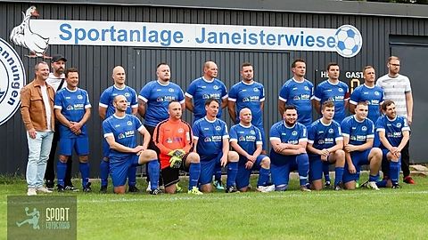 Mannschaftsfoto der Männermannschaft von Sv Eintracht Bennungen