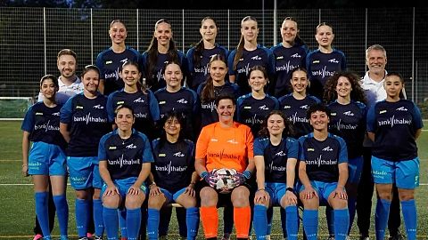 Mannschaftsfoto: Frauen - 1. Mannschaft - FC Adliswil - Saison 26/27