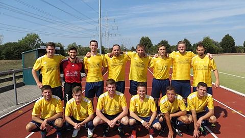 1. FC Willy Wacker Hechtsheim Saison 2015/16