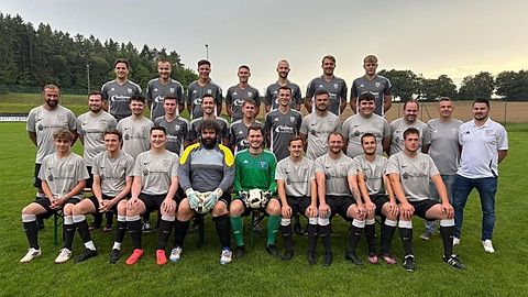 Mannschaftsfoto: Herren - 1. Mannschaft - DJK Utzenhofen - Saison 26/27