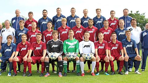 Mit dieser Mannschaft will es der VfB Durach in der kommenden Spielzeit in der Landesliga Südwest wissen. Es fehlen: Tobias Hecht und Nicky Hübner.