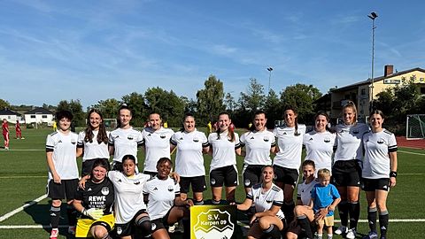 Mannschaftsfoto: Frauen - 1. Mannschaft - SV Illingen - Saison 25/26