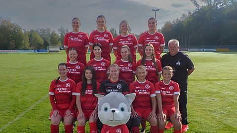Mannschaftsfoto: Frauen - 1. Mannschaft - FC Gottfrieding - Saison 26/27