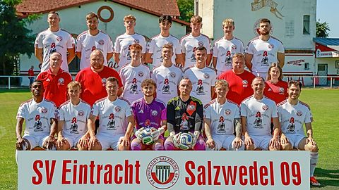 Mannschaftsfoto: Herren - 1. Mannschaft - SV Eintracht Salzwedel - Saison 26/27
