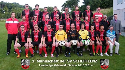 Oberste Reihe von links: S. Mohr, S. Winter, F. Kircher, T. Link, Andreas Wagner, Dimitri Hoffmann, Trainer Jürgen Kilitschawyj, Trainer Sebastian Schäfer.
Stehend von links: Trainer 2. Mannschaft M. Fritz, M. Bergmann, T. Wanschura, M. Thomaier, P. Reichert, S. Becker, R. Krätschmer, Do. Englert, U. Binnig, 2. Vorstand M. Schäfer, 1. Vorst. De. Englert.
Sitzend von links: M. Bender, M. Lang, A. Hörner, C. Mai, M. Müller, A. Wetterich, Marcel Amler, Sakaria Hamrita, Abtltr. H. Kühner. 
Es fehlen: B. Türkyilmaz, B. Kircher, R. Fandel, Pascal Feil, Jimmy Dumbeck, A. Ritzhaupt, M. Bauer,