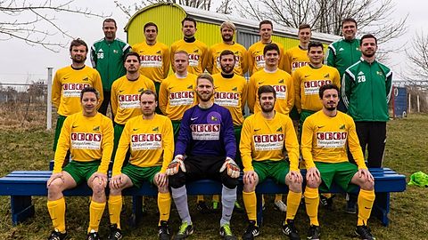 Hintere Reihe v.l.: Trainer Sven Machill, Eric Backoff, Kevin Wernecke, Thomas Müller, Florian Römer, Franz Meisner, Co-Trainer Lars-Peter Hagen 

Mittlere Reihe v.l.: Daniel Naumann, Mike Schröter, Marc Zappe, Marcus Mähnert, Steve Ratzel, Jörn Malter, Henning Hähnge

Vordere Reihe v.l.: Nico Schröder, Danilo Schleusner, Andre Constabel, Marcus Hummelt, Steffen Schäfer