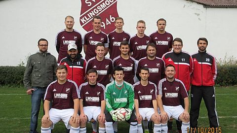 3. Reihe v.l.n.r.: Markus Lenz, Rainer Kramer, Peter Berger, Johannes Wäcker, Johannes Beier
2. Reihe v.l.n.r.: Sponsor Jörg Wiedenhöfer, Michael Wörner, Thomas Kramer, Lucas Tremel, Gerhard Draxler, Patrick Mutzbauer, Tobias Felbermeir
1. Reihe v.l.n.r.: Dominic Mutzbauer, Andreas Lenz, Alexander Schilcher, Ralf Kramer, Günther Wiedenhöfer