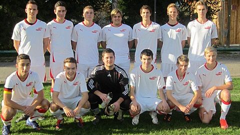 hinten v.l.: Thaler Michael, Huber Philipp, Seibold Thomas, Fries Manuel, Schmid Michael, Stoffl Lucas, Eder Tim
vorne v.l.: Köck Andreas, Huber Florian, Steiner Fabian, Soffietti Roberto, Petermaier Martin, Reith Simon