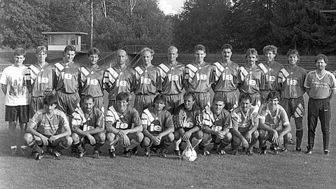 Hinten von links: Pressewart Walter Brugger, Timo Österle, Uwe Danner, Wolfgang Sinnl; Stefan Anderl, Peter Schmid, Rainer Junghanns, Thomas Jahn, Werner Schoupa, Michael Kalkbrenner, Peter Mair, Wolfgang Miller, Trainer Walter Kubanczyk;
Vorne von links: Wilfried Mayer, Peter Ruchti, Norbert Steidle, Uwe Widemann, Hubert Renzhofer, Oliver Stegmayer, Bernhard Sailer, Anton Schnelle