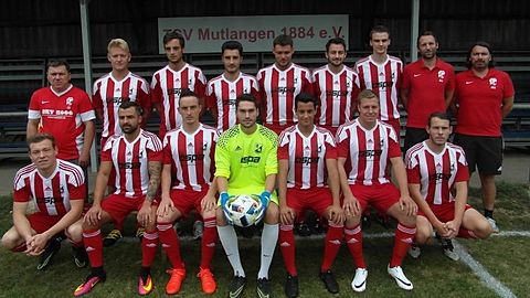 stehend v.l.: Spielleiter Claus Schön, Andreas Hildebrandt, Patrick Belagyi, Marcel Steinbiss, Christian Schürle, Michael Timpel, Stefan Wagenblast, (die Trainer Markus Abele und Markus Weber - sind als Trainer ausgestiegen.)
sitzend v.l.: Robin Koucky, Tobias Glaser, Raphael Fauser, Tobias Tangl, Patrick Pittner, Manuel Novak und Dennis Koucky;
es fehlen: Mathias Timpel, Fabian Wagenblast und Kevin Bareiß;