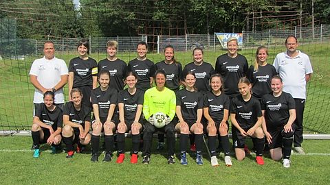 Oben von links: Roman Geiling, Lisa Morgen, Lina Ehses, Sabrina Jakobs, Vanessa Terres, Vanessa Peters, Isabella Konz, Laura Terres, Eric Grand 
Unten von links: Vanessa Kiefer, Lisa Hoch, Lisa Terres, Milena Krell, Kim Schreiner, Maren, Lena Rausch, Marina Hilgert, Kristina Hennen.

Fehlend: Anna Marx, Christina Mergens, Stella Jakobs, Jennifer Bollig, Elena Haupenthal, Franzi Welter, Lisa Schmitt, Seline Hisgen, Vanessa Willems, Nadja Simmer, Tina Holbach