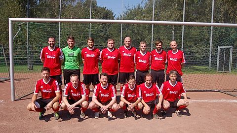 Vor dem ersten Saisonspiel (Saison 2015/16) gegen FSV Köln IV