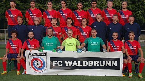 Kader Verbandsliga Saison 2018/2019 
  
hintere Reihe v.l.n.r.: Nils Egenolf, Robin Scholl, Julian Form, Moritz Steinhauer, Eric Böcher, Lukas Scholl, Maximilian Neuhof, Tobias Rösler 
  
mittlere Reihe v.l.n.r.: Joachim Bär (Spielausschuss), Georg Dietl (Spielausschuss), Cornelius Doll, Maurice Mendel, Arne Breuer, Ralf Heupel (Torwarttrainer), Christian Mehr (Spielertrainer), Steffen Moritz (Spielertrainer) 
  
vordere Reihe v.l.n.r.: Oshima Masahiro, Miguel Granja,  Tobias Keil, Marvin Göltl, Niklas Heupel, Mustafa Metovic, David Schäfer 
  
Es fehlen: Claudius Fürstenau, Silas Henrich, Jonas Eisenkopf