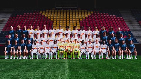 Mannschaftsfoto: Herren - 1. Mannschaft - FC Red Bull Salzburg - Saison 26/27
