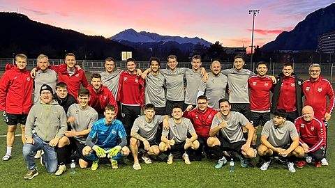 Mannschaftsfoto im Trainingslager in Innsbruck