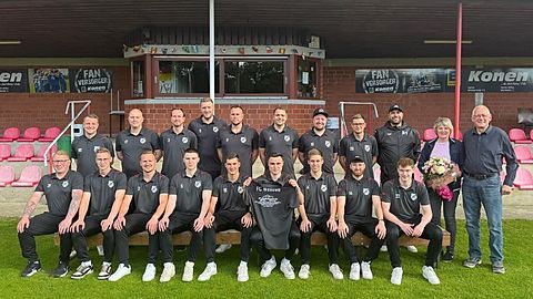 Mannschaftsfoto: Herren - 2. Mannschaft - FC Wesuwe 1930 - Saison 25/26