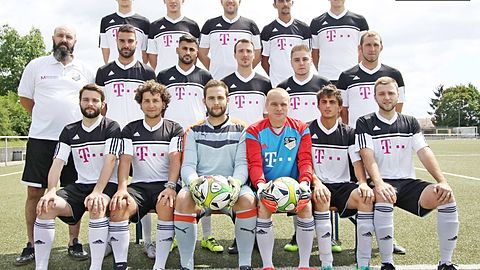 Sv Hermann-Röchling-Höhe II Saison 2017/18

Foto: Fussball-News Saarland