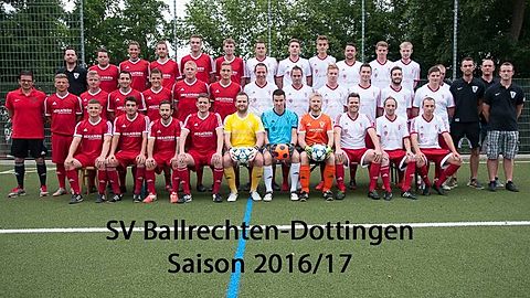 Hintere Reihe v.l.n.r.: Christian Zahn (Trainer Förderteam), Oliver Kletner, Christian Casar, Manuel Pfefferle, Tim Gläsner, Kevin Röcker, Florian Casar, Marco Geiger, Aaron Koppe, Alex Kletner, Paul Bächler, Robin Burchard

Mittlere Reihe v.l.n.r.: Michele Borrozzino (Trainer), Fitim Fazlija, Marco Müller, Manuel Wolf, Andreas Stiefvater, Felix Bing, Johannes Link, Manuel Willin, Jannik Kapplinghaus, David Riesterer, Tobias Bach, Gregor Nußbaumer, Leon Jedamowski, Stefan Roser, Nando Oberer (Spielausschuss), Marius Effinger (Spielauschuss), Philipp Ritzenthaler (Betreuer)

Vordere Reihe v.l.n.r.: Florim Fazlija, Philipp Kercher, Marcello Marchese, Sebastian Höfler, Alexander Eckardt, Jörg Martin, Hannes Flamm, Henrik Nielsen, Tobias Hilfinger, Adrian Roser

Auf dem Bild fehlen: Raphael Höfler, Philipp Stoll, Niklas Kaiser, Christian Häder, Fabian Späth, Robin Schelb, Micha Putzger, Johannes Sutter, Fabian Hilfinger