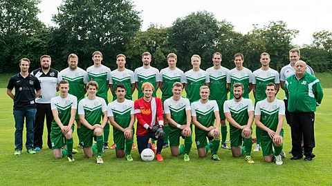 Obere Reihe von links nach rechts: Co-Trainer André Wilmsen, Trainer Sascha Heigl, Mark van Heekeren, Marcus Brouwers, Johannes Terhorst, Peter Färber, Tobias Thomas, Stefan Himmels, Philipp Stutzinger, René Bendgens, Simon Dickmans, Martin Sibben, Betreuer Joachim Duwe,
Untere Reihe von links nach rechts: Maik Spolders, Konstantin Lois, Phillip Boere, Ralf Leuven, Alexander Spolders, Justin Tschada, Julian Tschada, Christoph Dickmans,
Es fehlen: Gianluca Antoniazzi, Christoph Brouwers, Felix Claßen, Andreas Duwe, Martin Degner, Martin Dönnebrink, Nils Freudenberg, Nicolas Holt, Philip Schlebusch, Malte Heitbrede