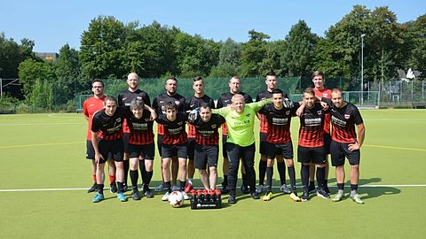hinten: v.l.n.r.: Wölting, Lewe, Di-Lucia, Hanisch, Kohlmann, Pfeifer
vorne: Harpeng, Kramer, Hainold, Barrotta, Kaminsky, Mattiello, Lampey, Gustrau