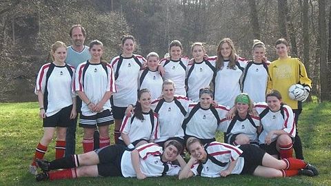 Von hinten links: Lisa Ehrenreich, Trainer Edwin Schweiger, Katharina Hochmuth, Daniela Stojiljkovic, Anna-Lena Pfisterer, Susann Koman, Franziska Heigl, Tamara Kugler, Julia Faulvetter, Carina Mauerer
Mitte von links: Laura Ehrenreich, Vanessa Stamm, Natalie Käsbauer, Jennifer Käsbauer, Julia Schwenteck 
Unten von links: Julia Faltermeier, Eileen Hecht

fehlend: Kugler Andrea, Schmidhuber Nicole