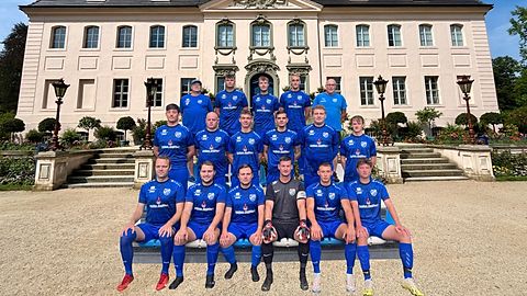 1. Reihe (v. li): Kilian Wirth, Sten Ole Assatzk, Marco Petras, Jakob Zylla, Malte Gütte, Tyler Schmidt
2. Reihe (v. li): Christopher Heyn, Rico Ramm, Paul Kunnig, Marcel Basto, Max Wilhelm Jakob, Friedrich Lidzba
3. Reihe (v. li): Holger Fandrich (Trainer), Lennart Seidler, Sebastian Lindow, Marcel Leutert, Sven Assatzk (Co-Trainer)